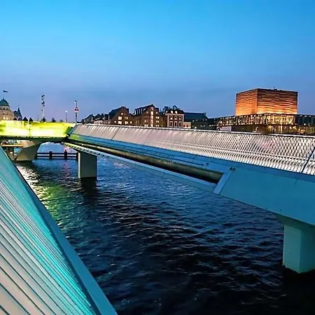 Bright & Spacious 3-br Hotel Copenhague